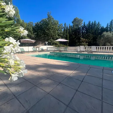 Douce Provence Saint-Paul-en-Foret